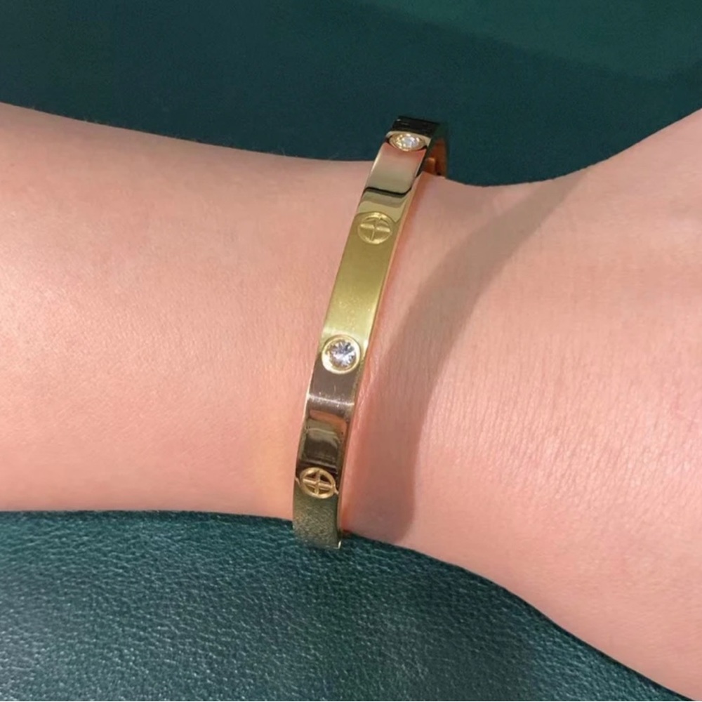 Bracelet - Picture 3 of 3